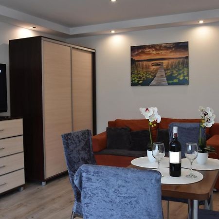Apartament Centrum - Aleja Swietego Jana Pawla II Kolobrzeg Ngoại thất bức ảnh