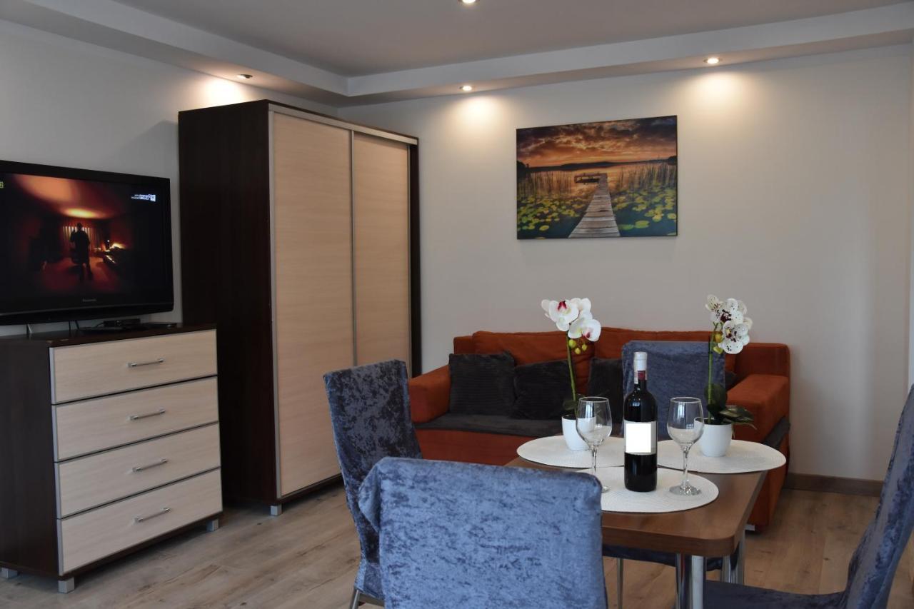 Apartament Centrum - Aleja Swietego Jana Pawla II Kolobrzeg Ngoại thất bức ảnh