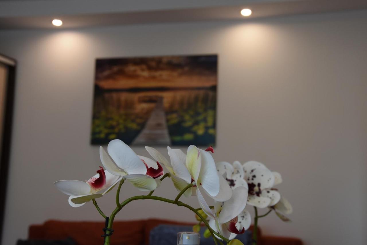 Apartament Centrum - Aleja Swietego Jana Pawla II Kolobrzeg Ngoại thất bức ảnh